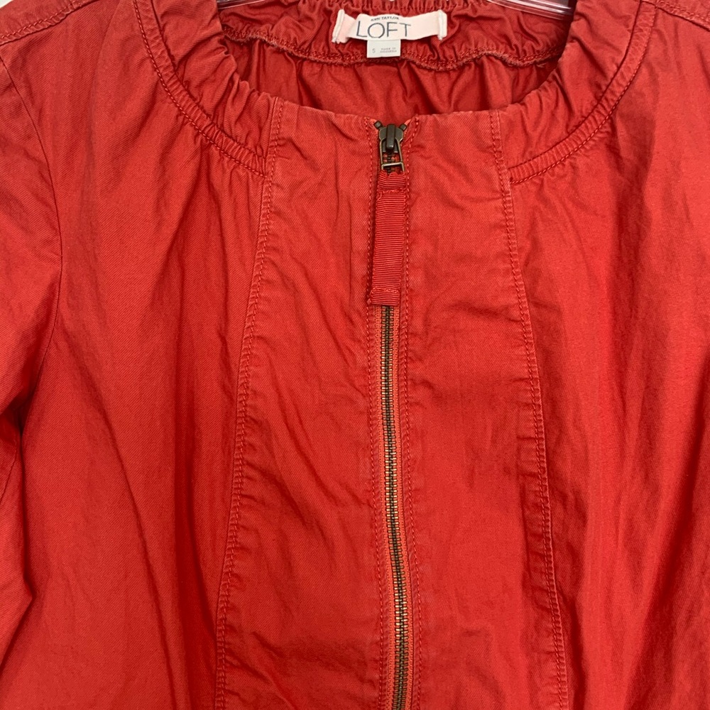 Loft Jacket - Picture 2 of 5